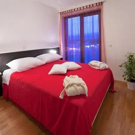 Διαμέρισμα Grbic 5 By Interhome Privlaka (Zadar)